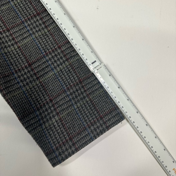 Vintage Plaid Wool Blend Blazer Size S/M Gray Classic Preppy Dark Academia - Picture 9 of 9